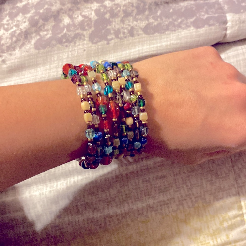Spiral beaded bracelet